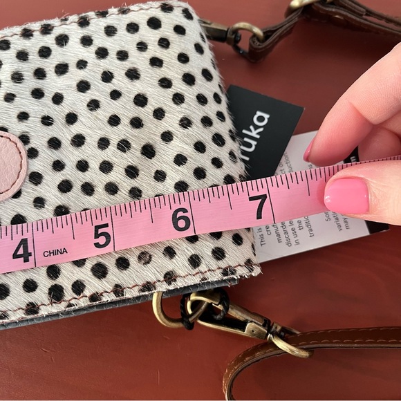 Soruka NWT Gia Leather Crossbody Phone Bag Terracotta Animal Print Tassel Boho - Picture 10 of 12